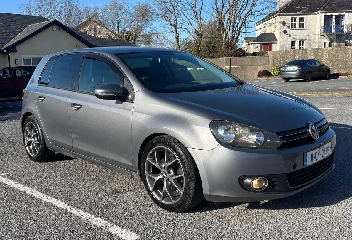 Vw golf 2L 2011 - Image 1