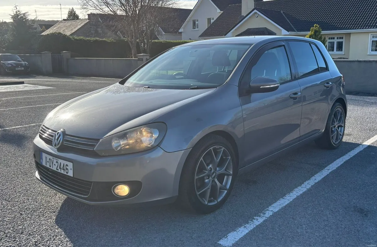 Vw golf 2L 2011 - Image 3