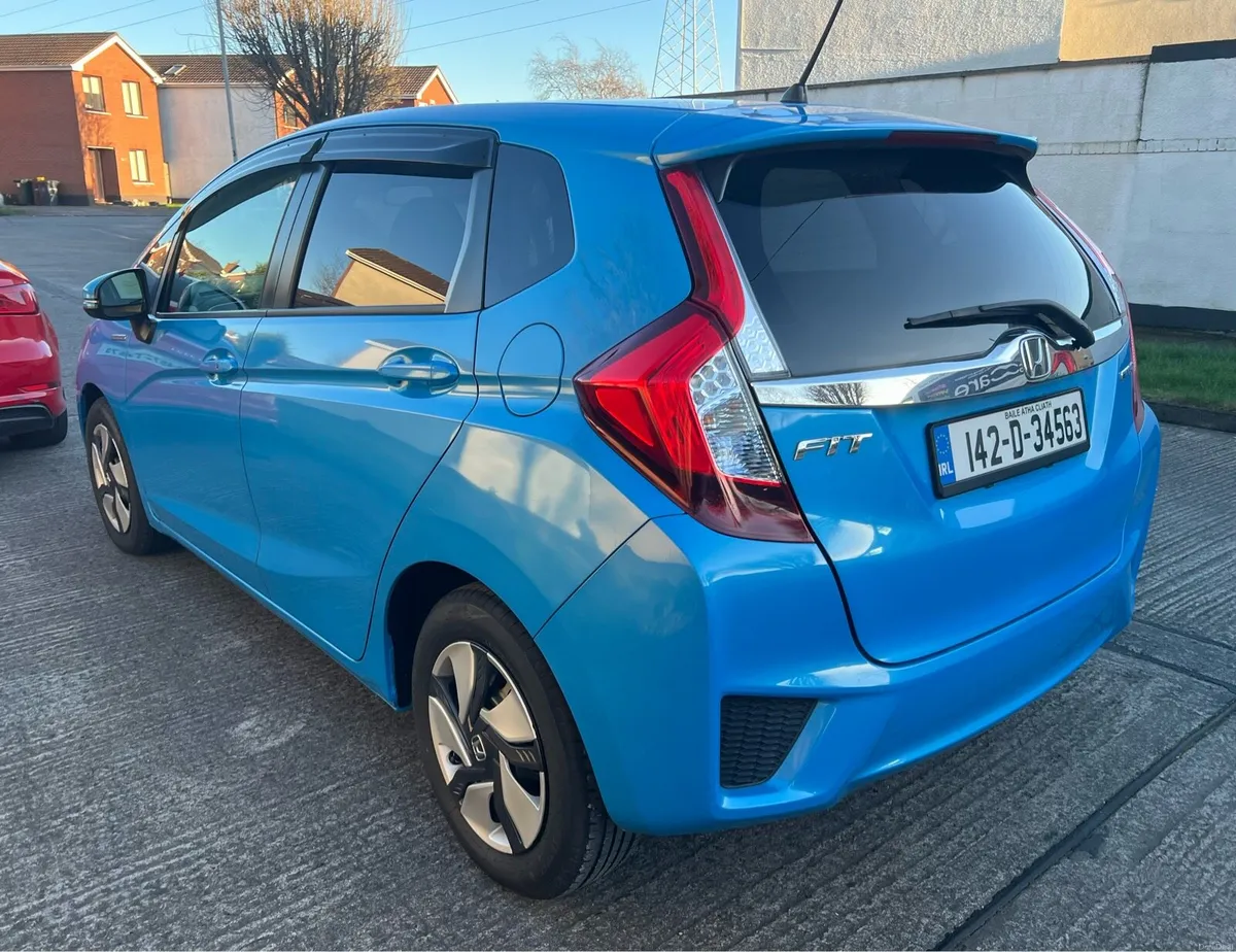 Honda Fit Auto Hybrid New Nct: 19/11/26 & 30/05/26 - Image 4