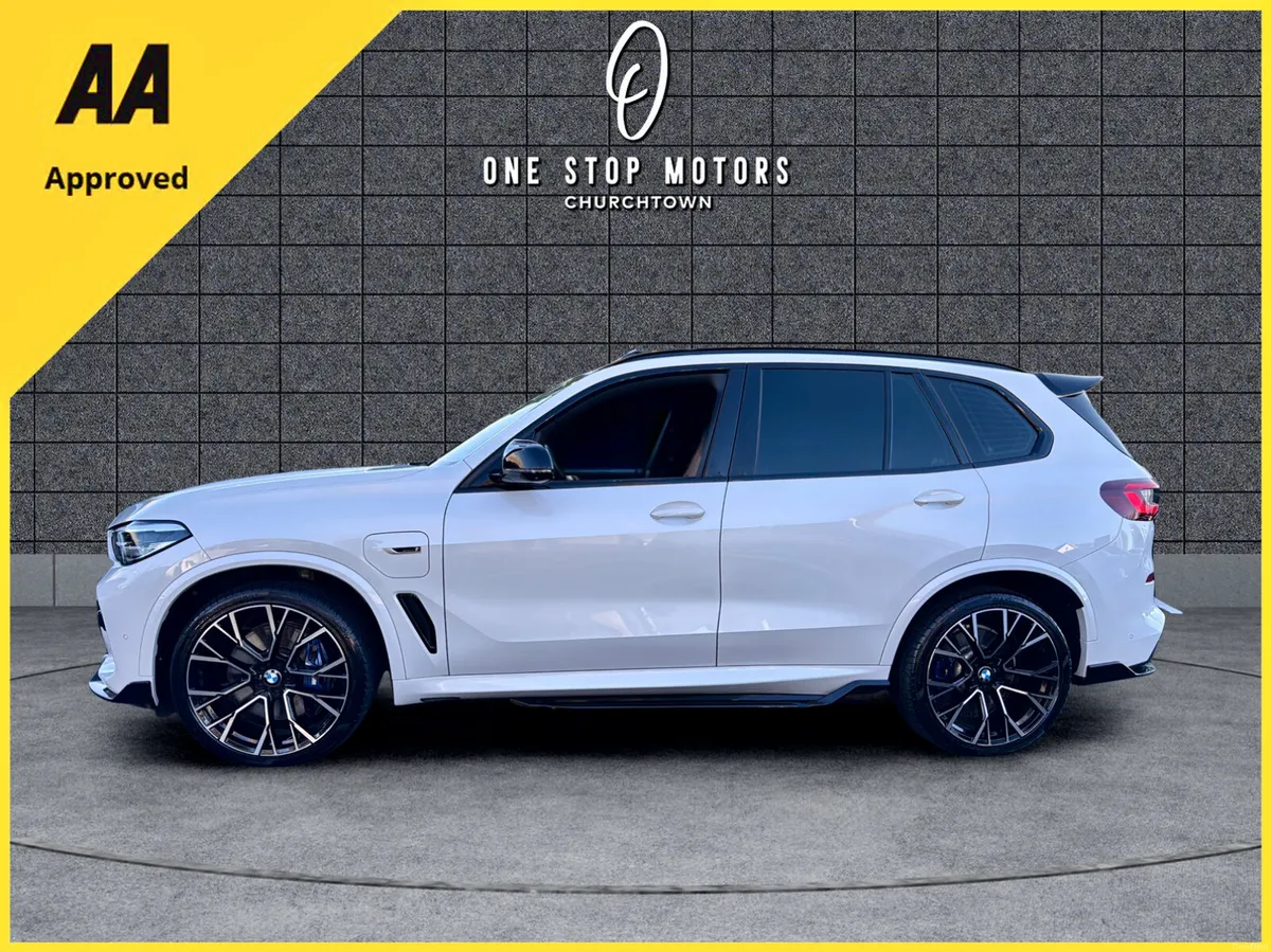 2023 BMW X5 45E MSPORT PRO *26,000KMS* EVERY EXTRA - Image 2