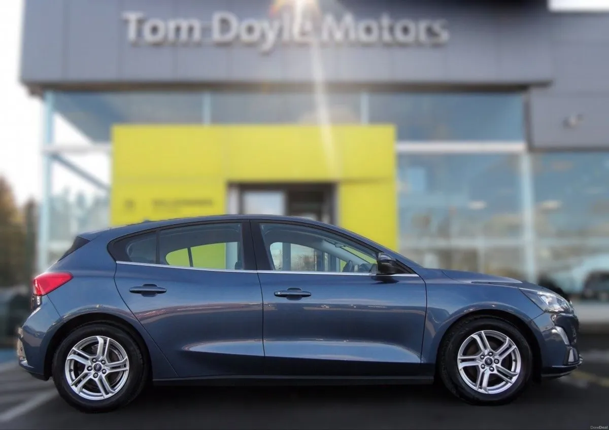 Ford Focus 1.5L EcoBlue 120PS Zetec - Image 1