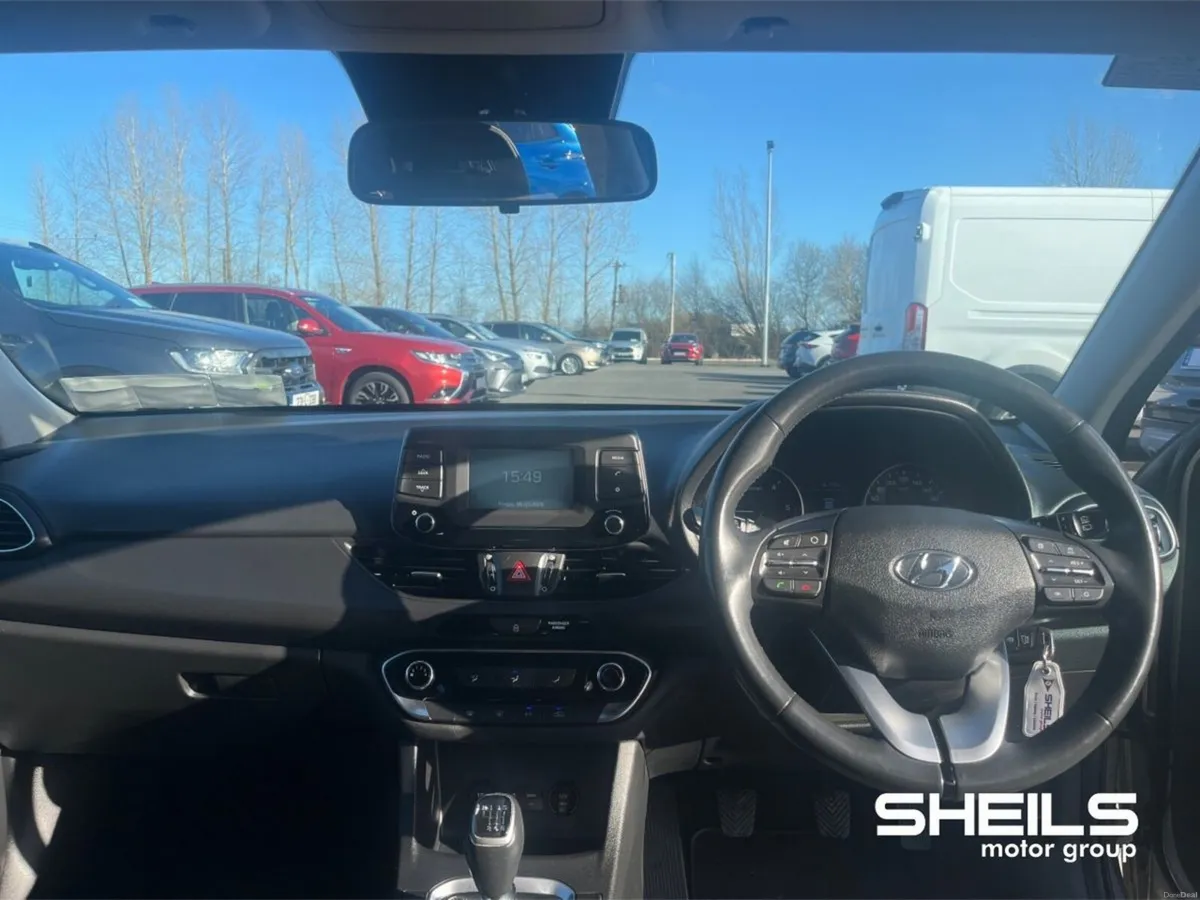 Hyundai i30 1.6 Diesel Deluxe - Image 3