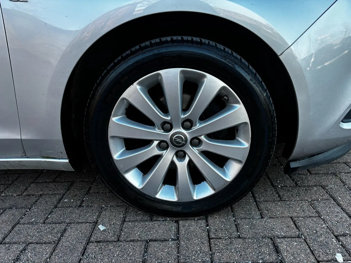 Opel Zafira Tourer DSL NCT 07/27 Tax 08/26 - Image 2