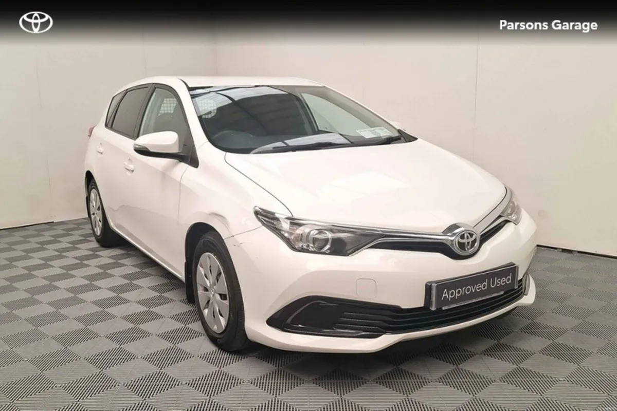 Toyota Auris AURIS 1.4D-4D TERRA VAN - Image 1