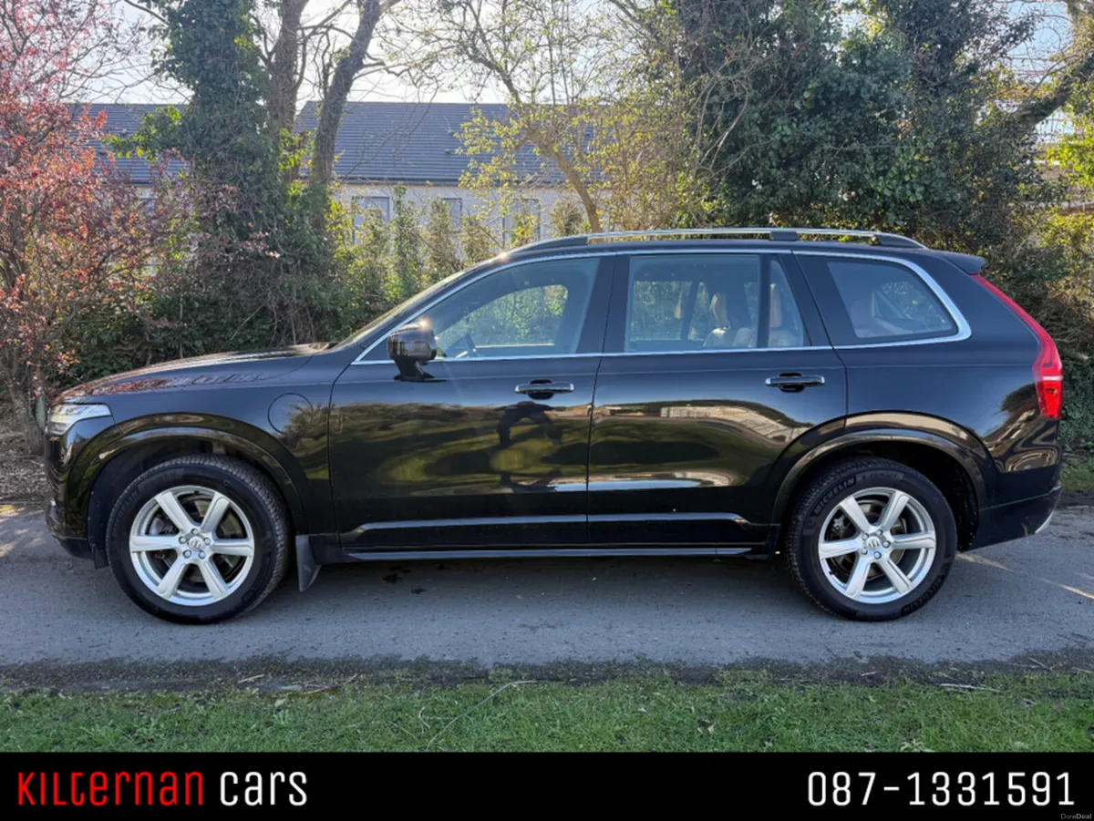 Volvo XC90 T8 PRO PANORAMIC ROOF - Image 5