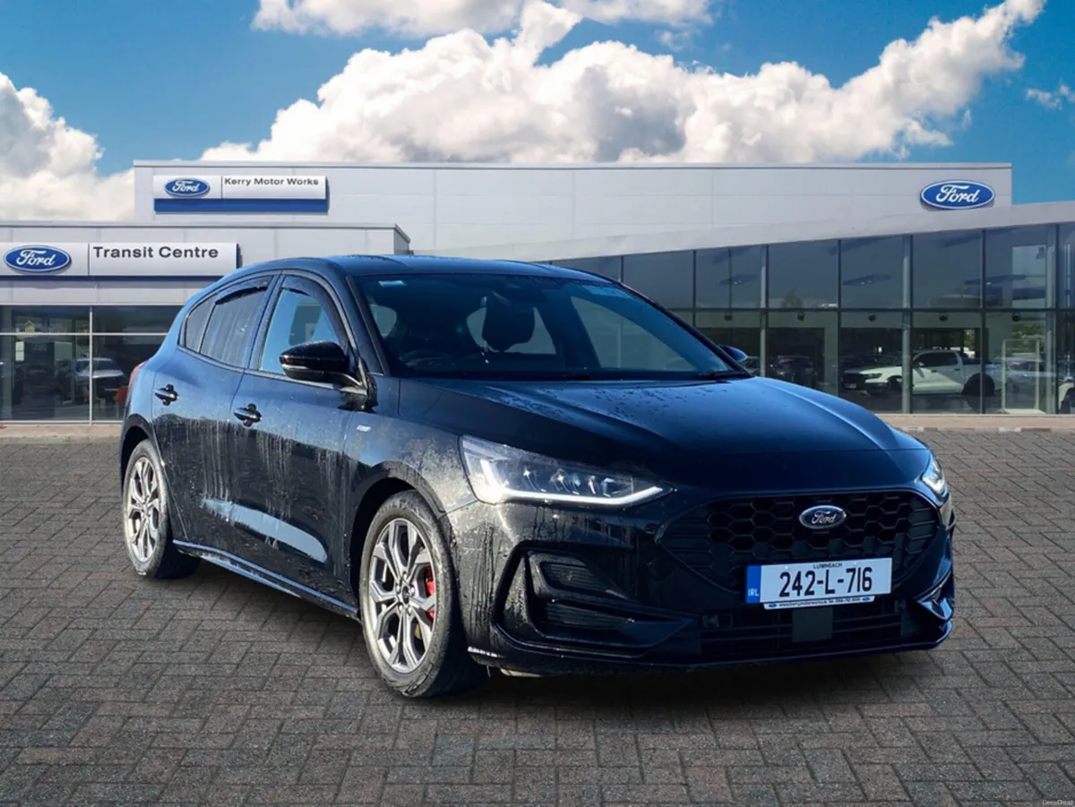 Ford Focus ST-LINE 5DR 1.0T 125 MHEV - Image 1