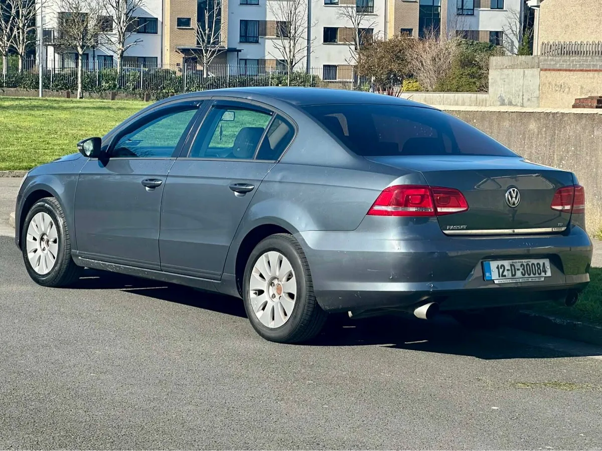 VW Passat Nct 10/2026 - Image 2