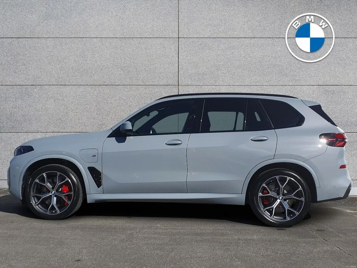 BMW X5 50e M Sport Pro - Image 3