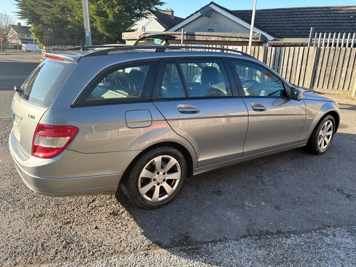 Mercedes C-Class Estate - Image 1