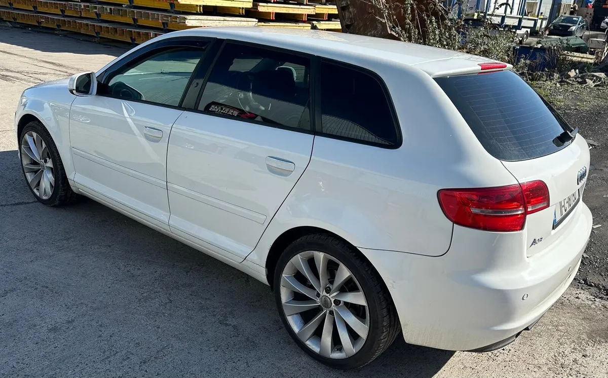 2011 Audi A3 1.6 Diesel Manual - Image 4