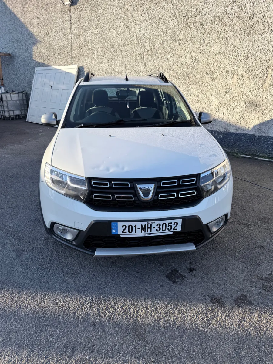 Dacia Sandero Stepway 0.9 Petrol Low Miles New NCT - Image 3