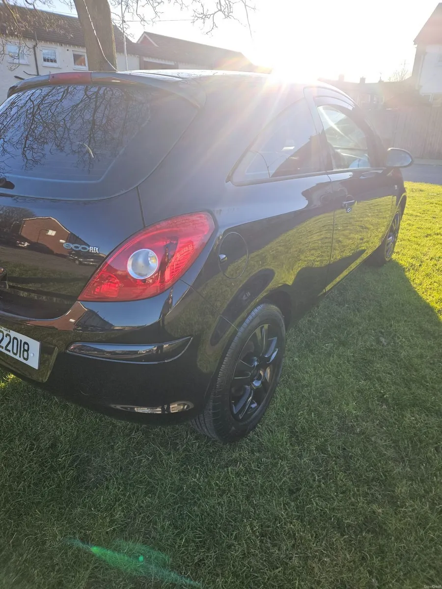 Opel Corsa 2010 - Image 4