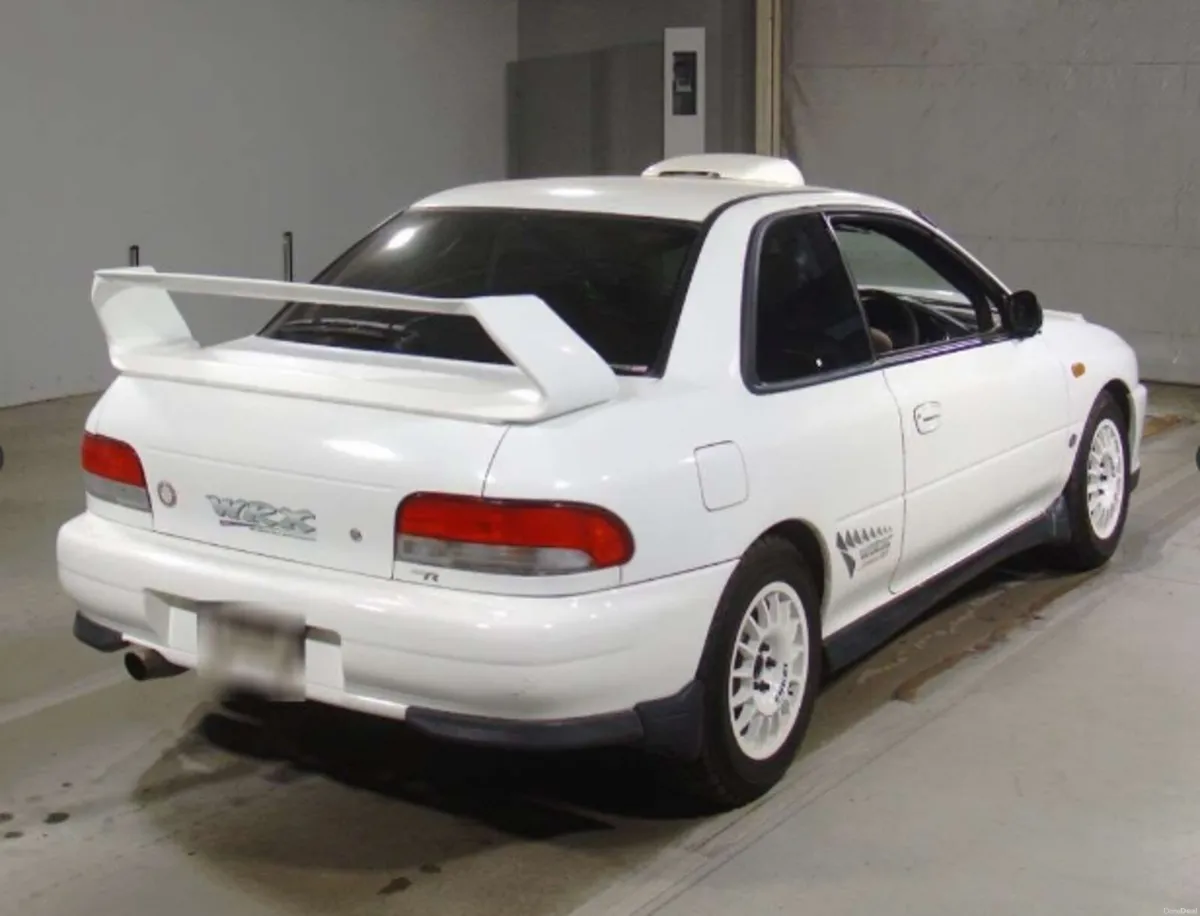 Subaru Impreza WRX STI Type R Version V - Image 2