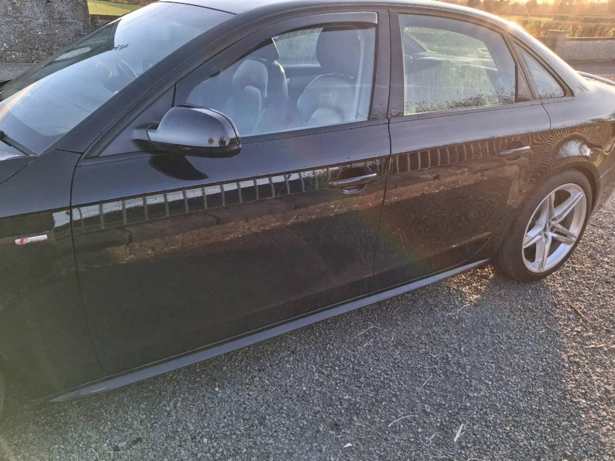 142 Audi A4 2.0 Tdi 177hp Quattro auto low kms - Image 3