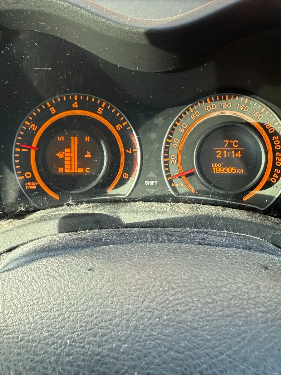 Toyota Auris 2007 - Image 1