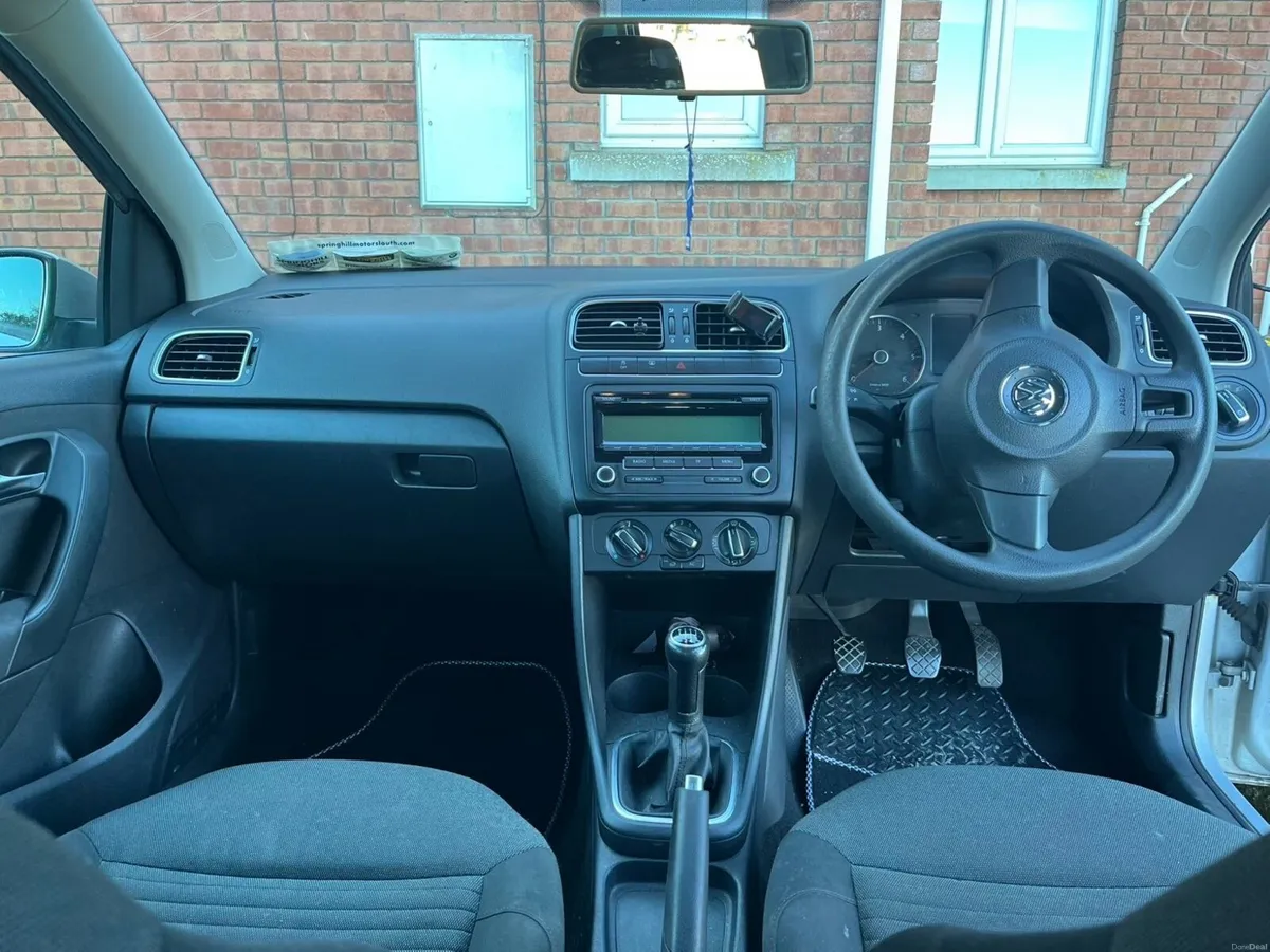 Volkswagen Polo 2011 - Image 3