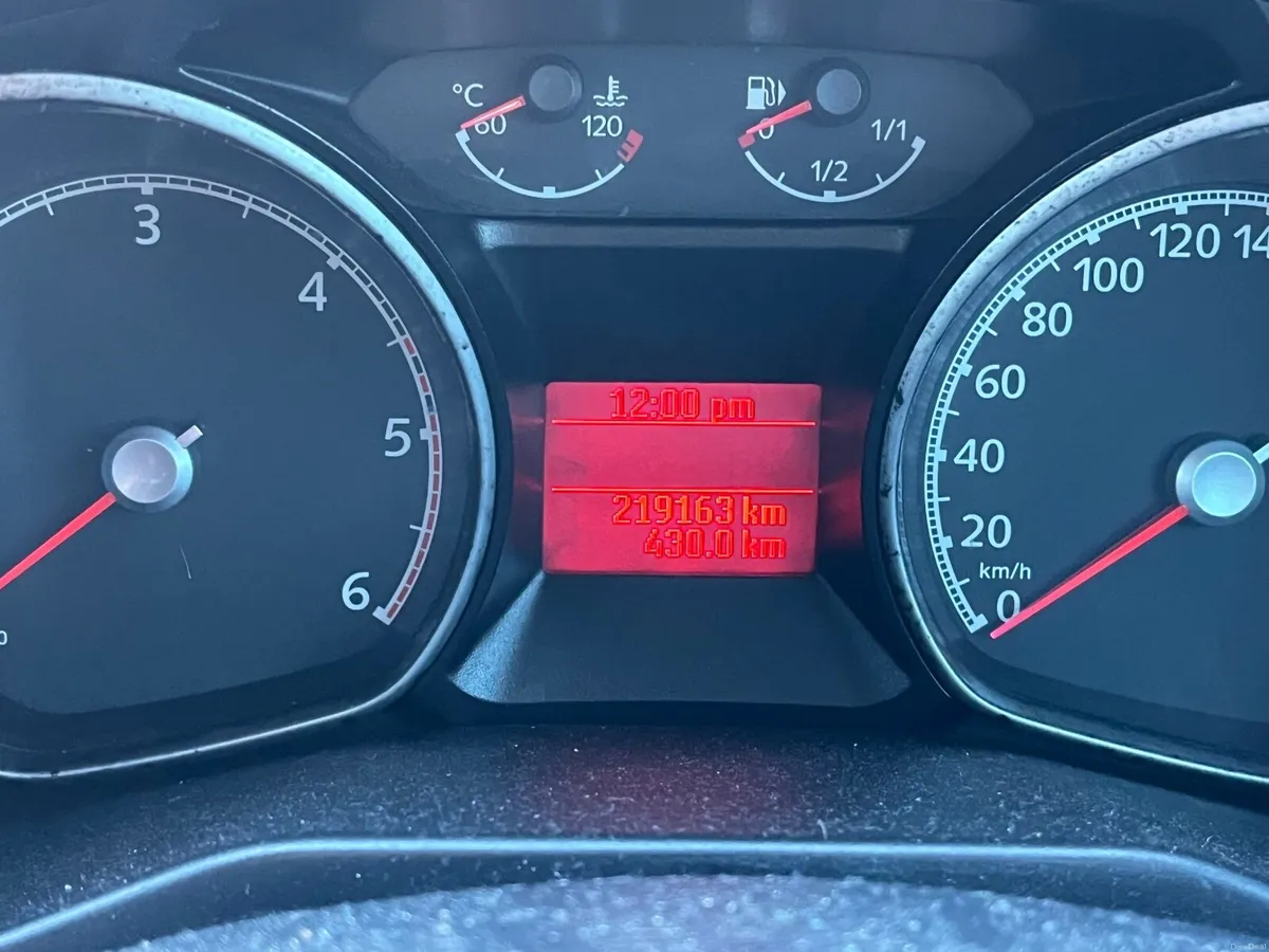 Ford Mondeo 2008 for parts or repair - Image 1