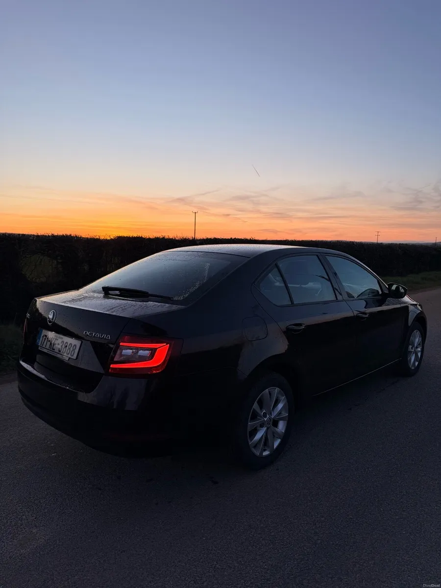 2017 Skoda Octavia New Model - Image 3