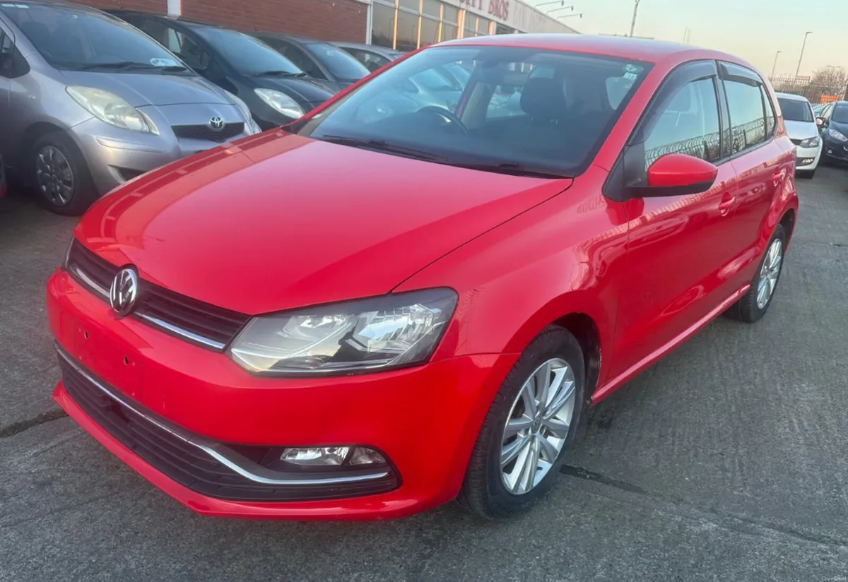 2016 VOLKSWAGEN POLO Auto/only 41k  km/ warranty - Image 1