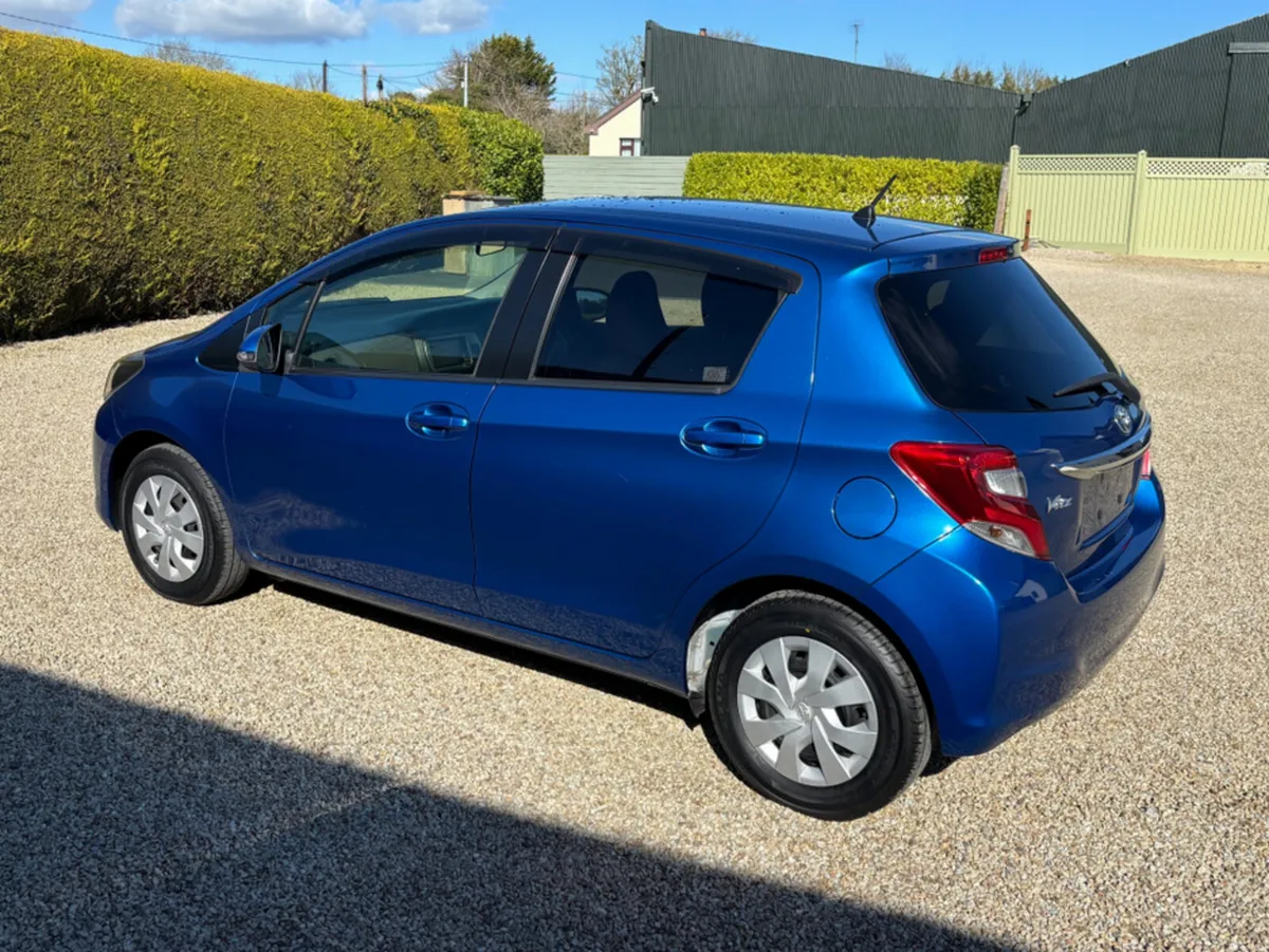 Toyota Vitz NSP130 141D52708 - Image 3
