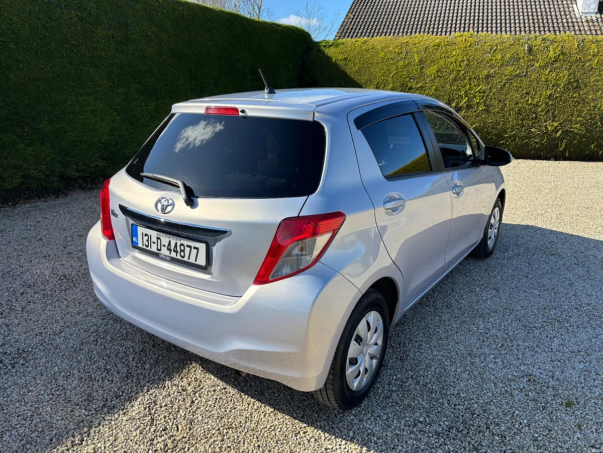 Toyota Vitz NSP130 131D44877 - Image 4