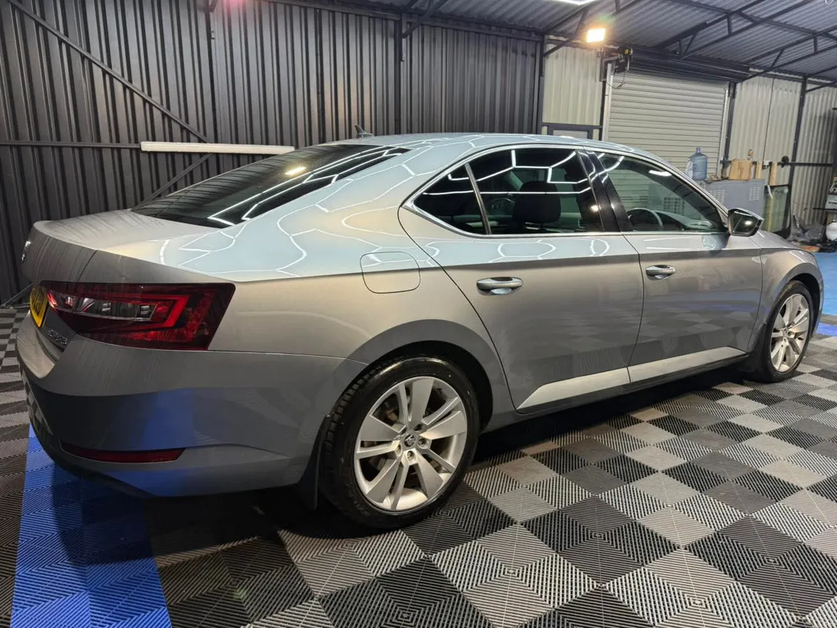 Skoda Superb 2019 SEL Executive DSG - Image 3