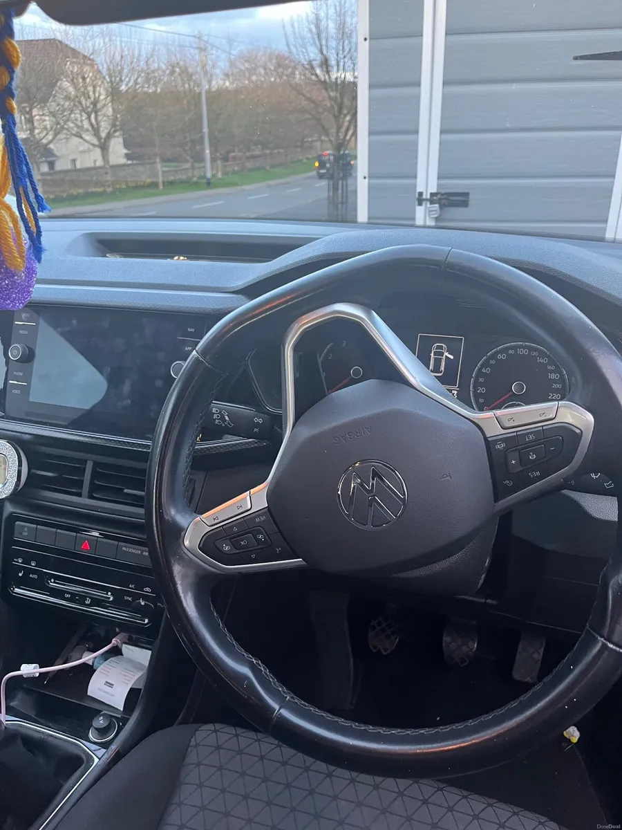 Volkswagen T-Cross 2022 - Image 3