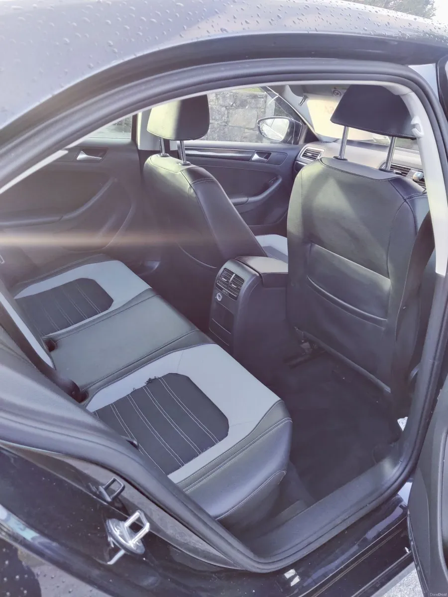 Volkswagen Jetta 2018 - Image 1