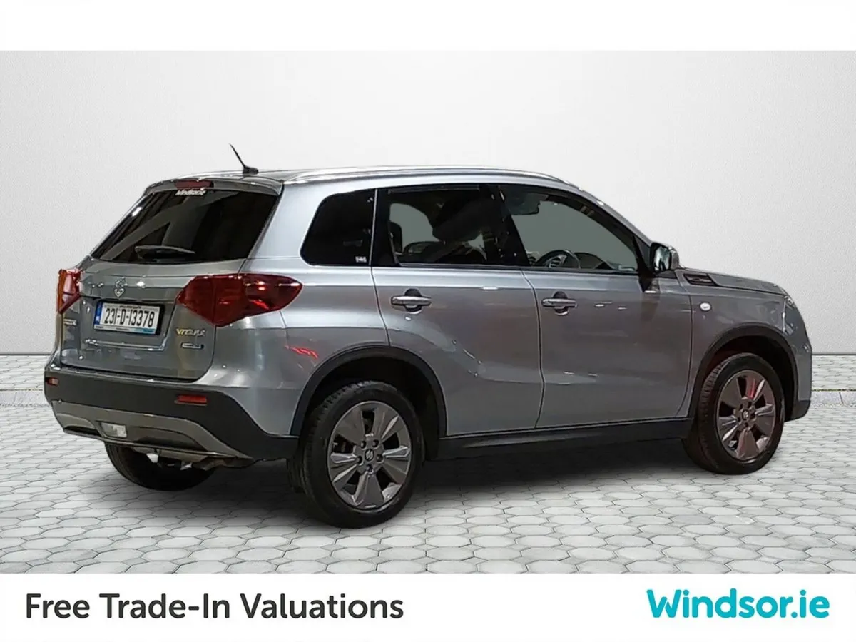Suzuki Vitara 1.4 Hybrid SZT MT - Image 2