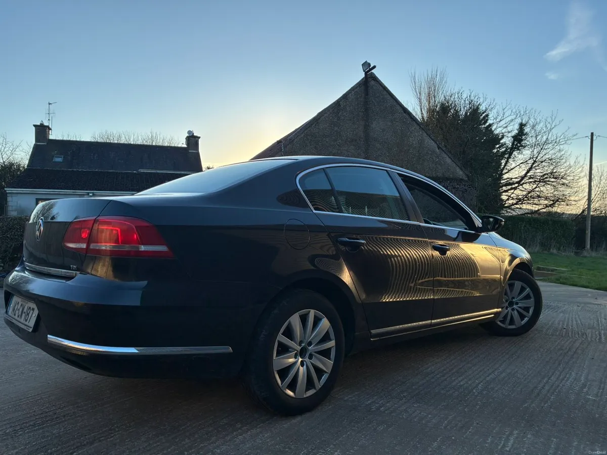 2014 VW Passat Comfortline - Image 3