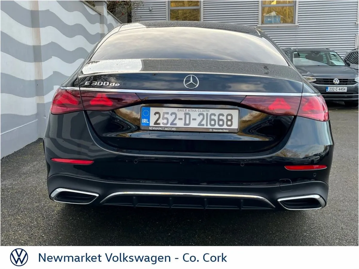 Mercedes-Benz E-Class E300de AMG Edition Plus HIGH - Image 4