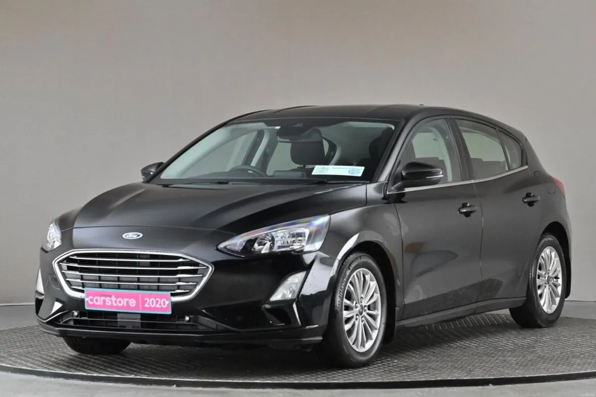 Ford Focus 1.5TD TITANIUM EDITION 6SPD - Image 3