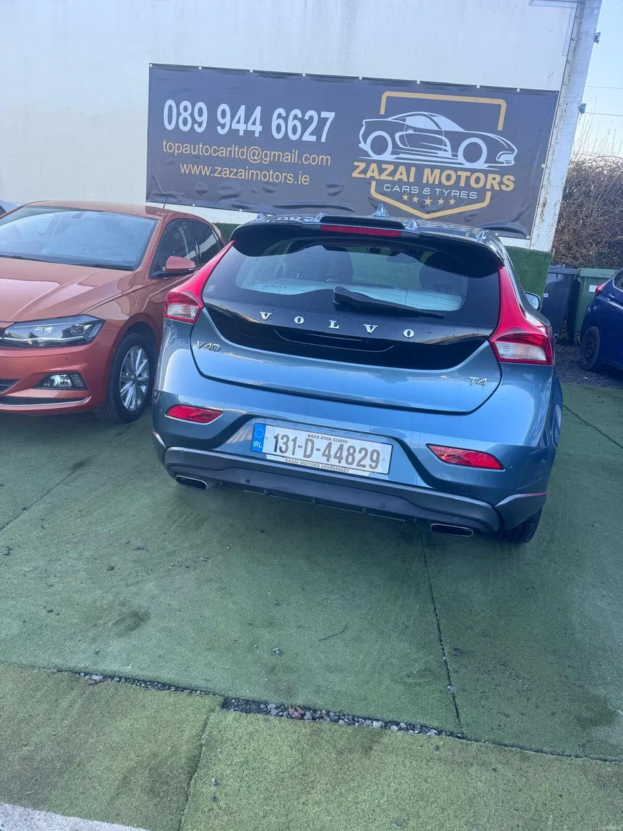 Volvo V40 2013 - Image 3