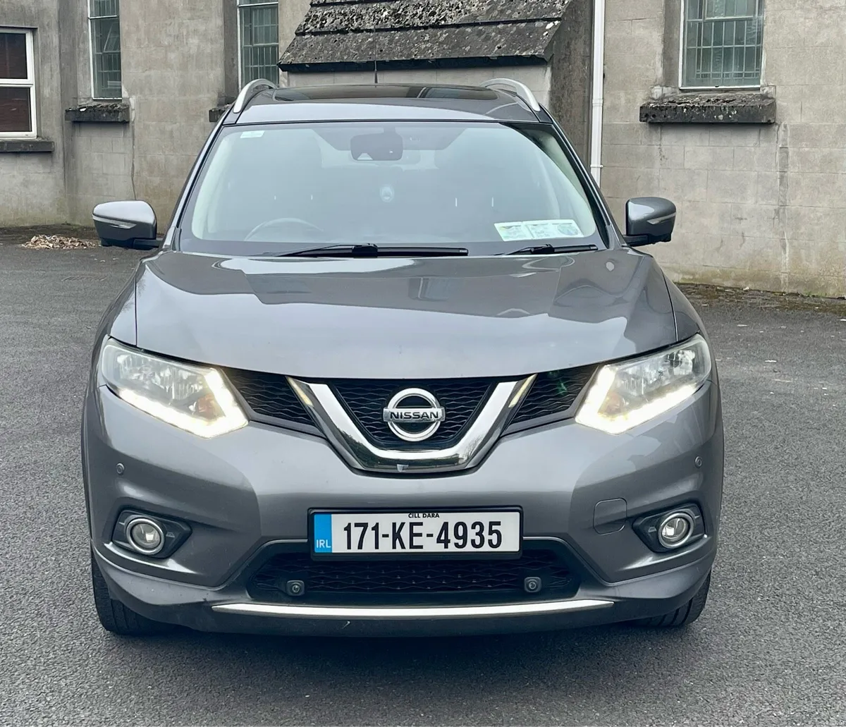 2017 Nissan X-Trail SVE 7 Seater - Image 3