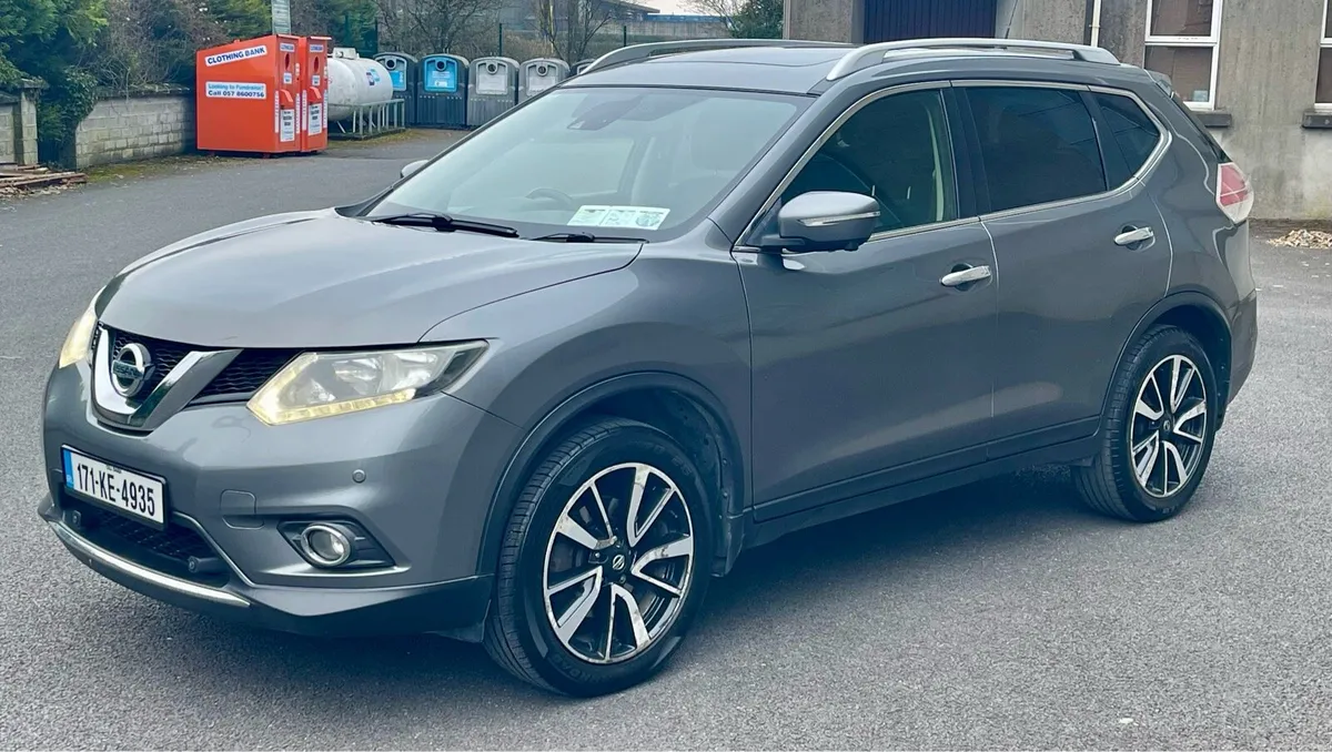 2017 Nissan X-Trail SVE 7 Seater - Image 2