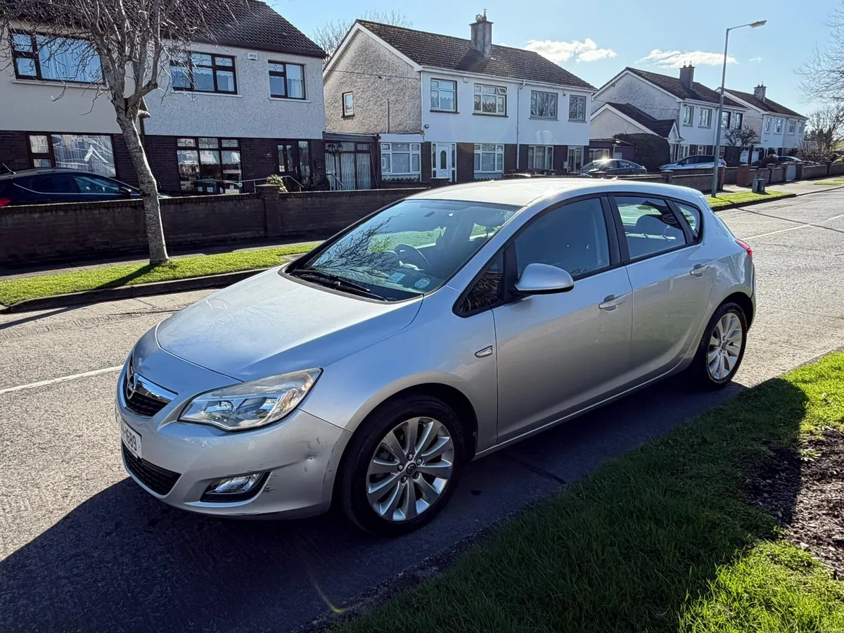 2010 Opel Astra NEW NCT 04/27 - Image 3