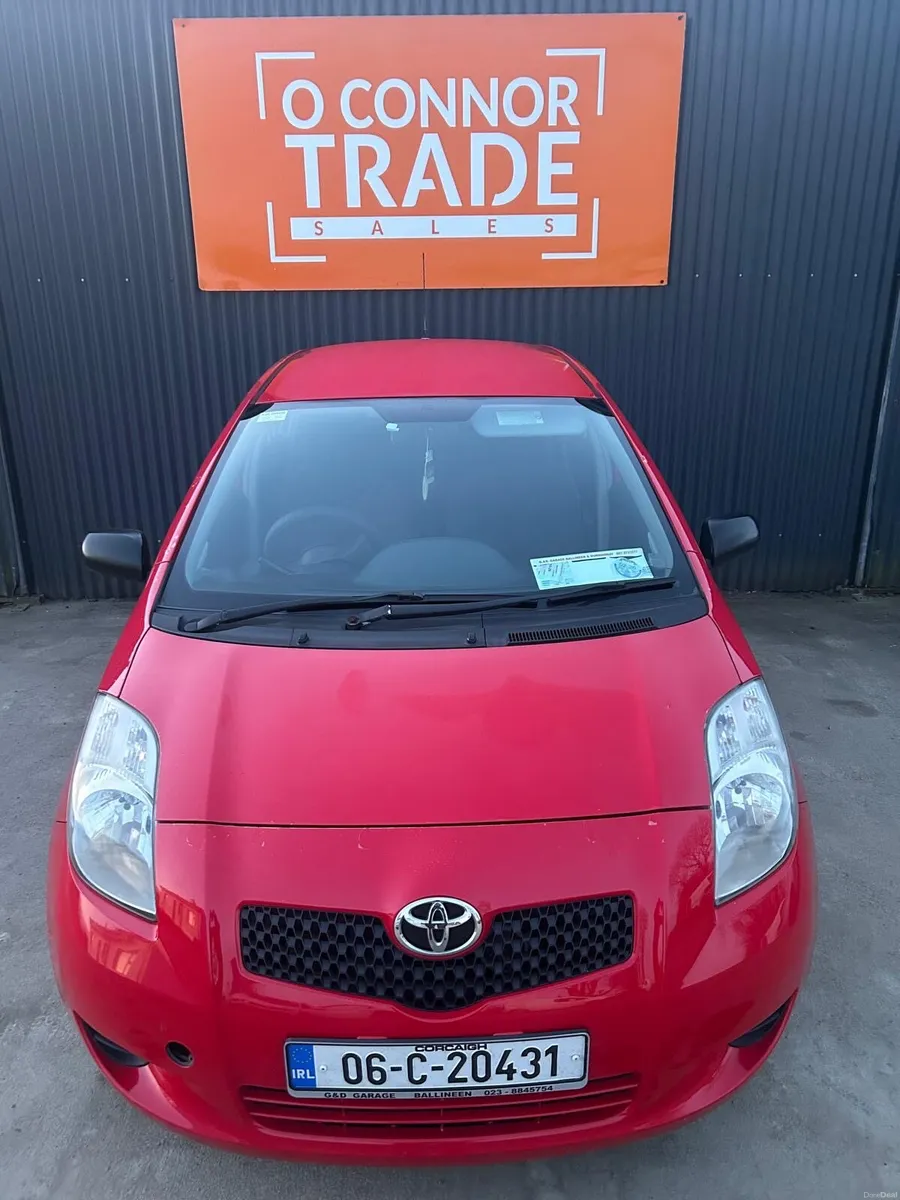 TOYOTA YARIS - Image 3