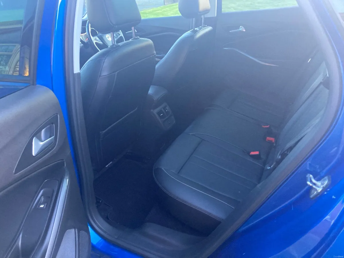 Vauxhall Grandland X Elite - Image 6