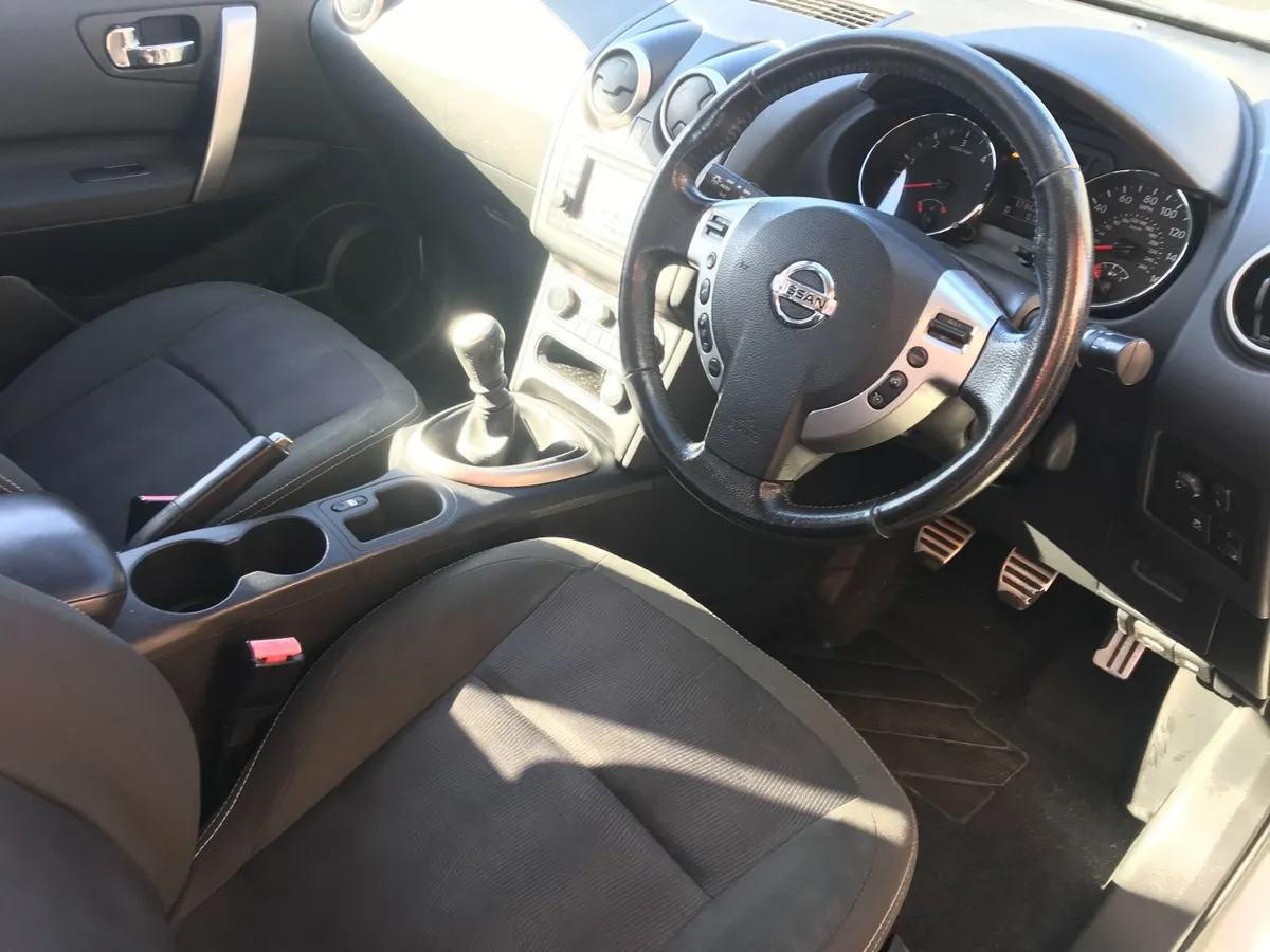 Nissan Qashqai+2 7 Seats Diesel - Image 2