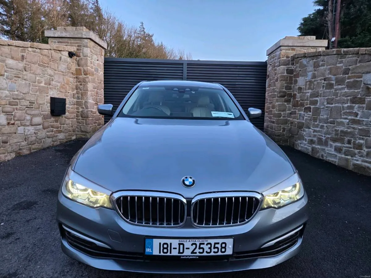 2018 BMW 530E VERY LOW KM - Image 3