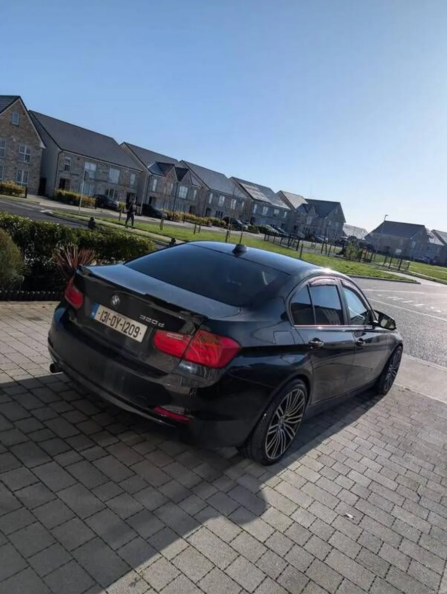 2013 Bmw 320d - Image 2