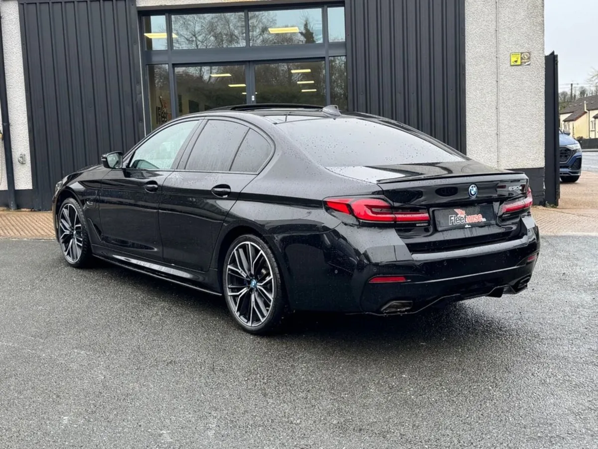 2.0 530e 12kWh M Sport Saloon 4dr Petrol Plug-in H - Image 4
