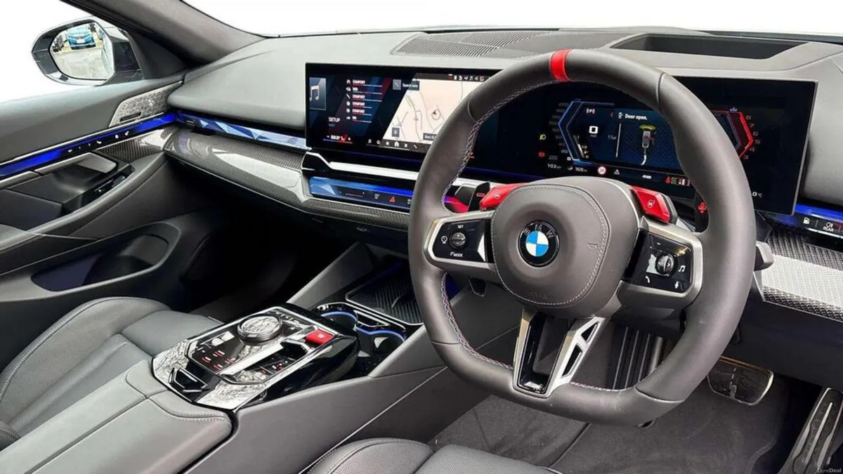 BMW M5 - Image 3
