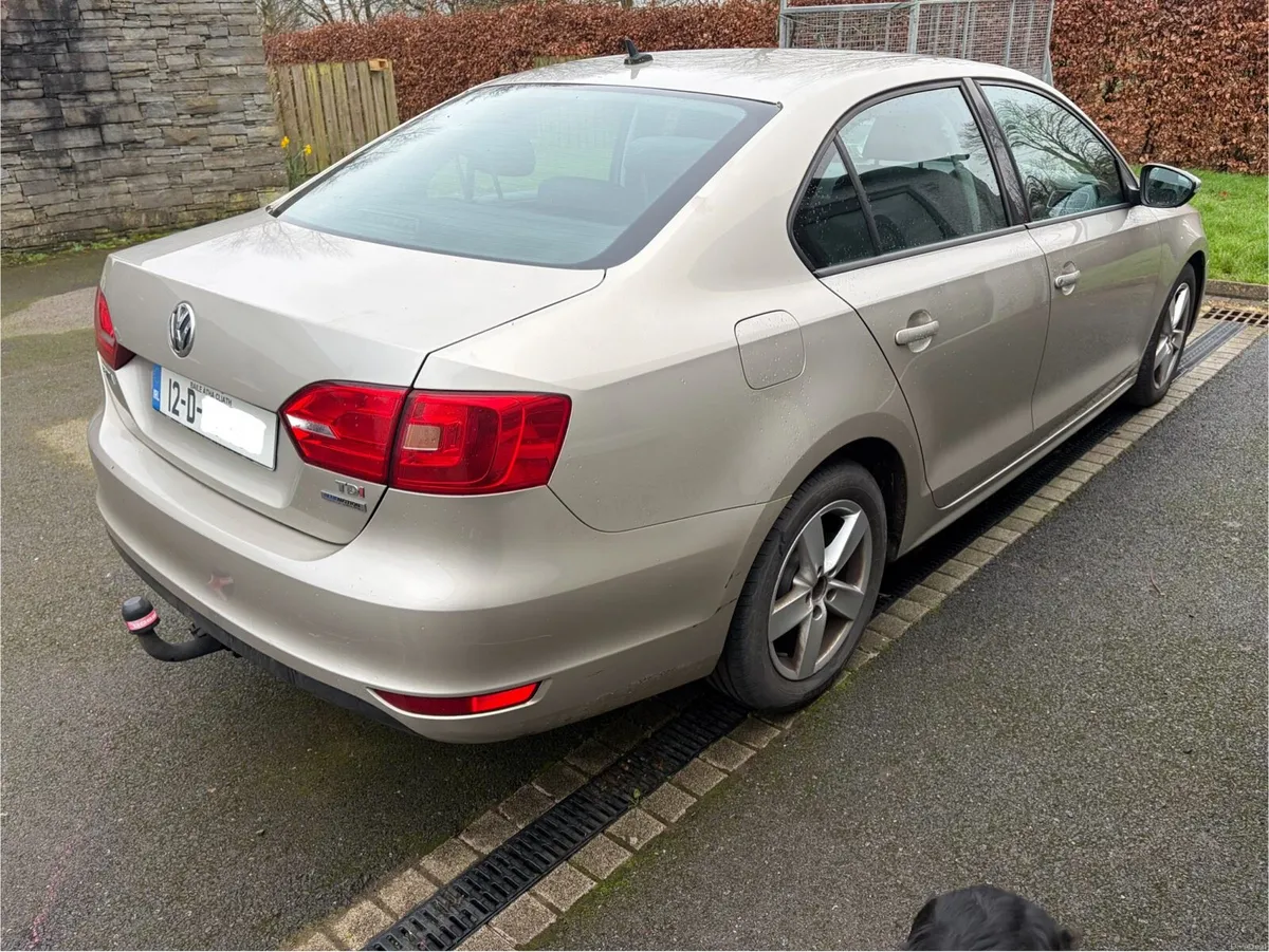 Volkswagen Jetta - Image 3