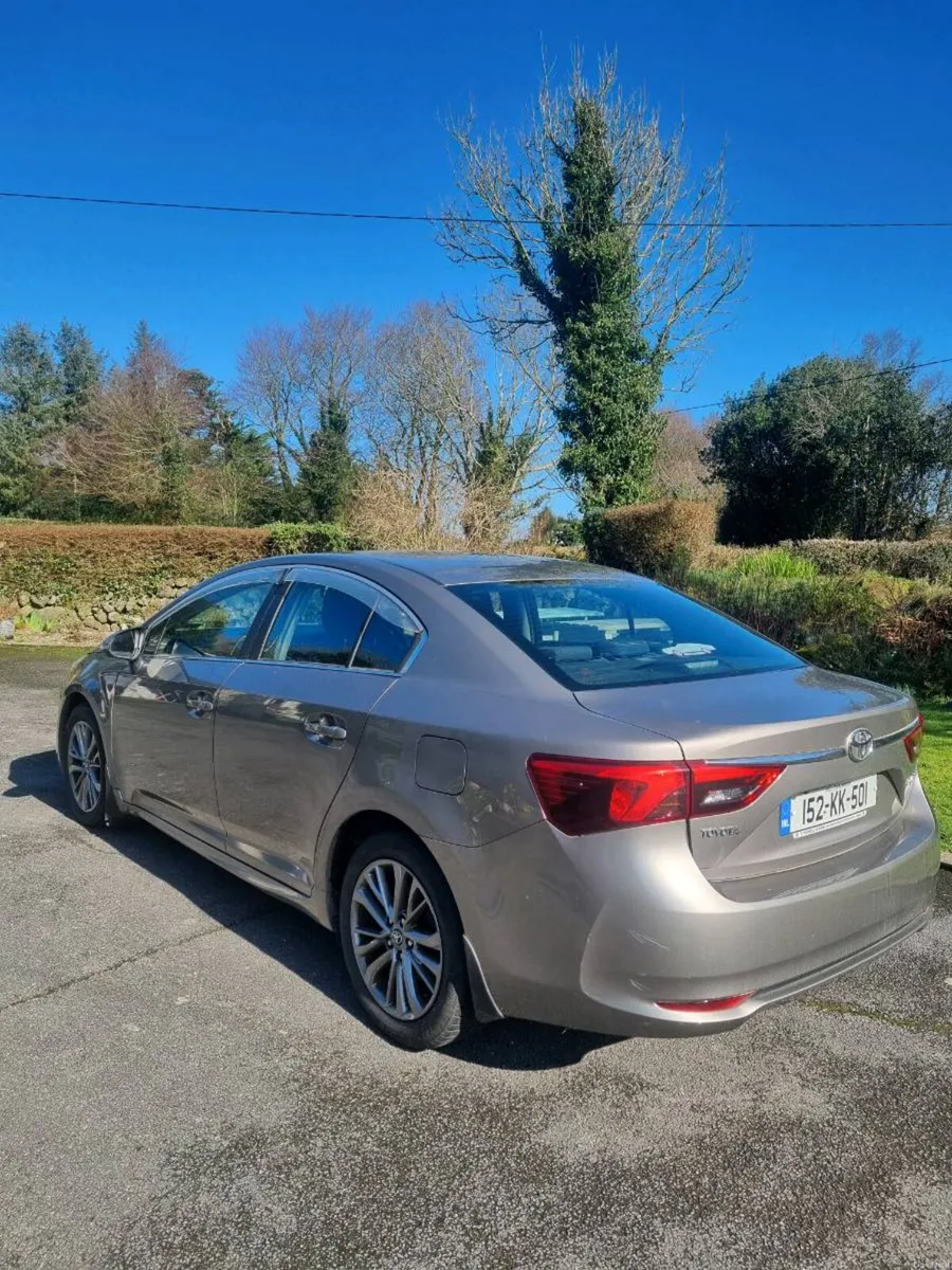 Toyota Avensis - Image 2