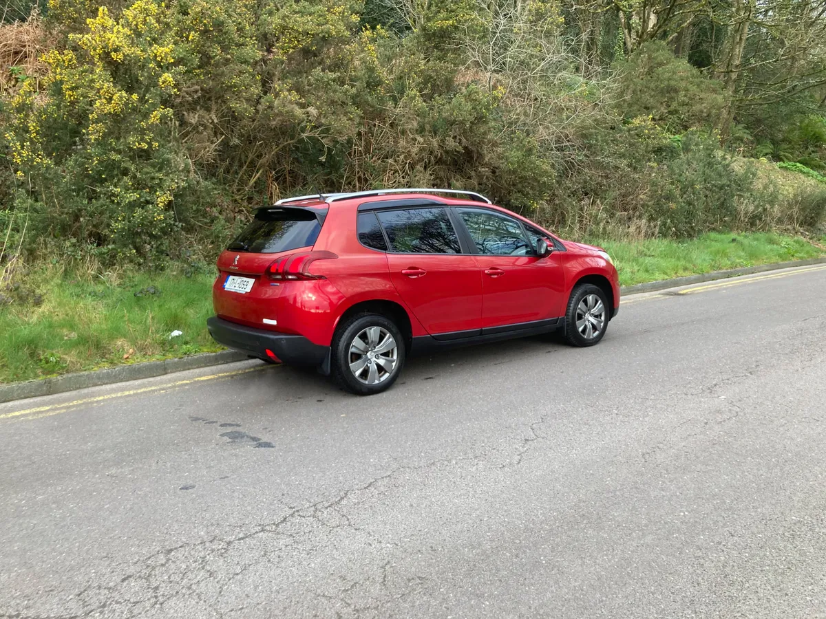 2017 Peugeot 2008 1.2 Petrol - Image 3