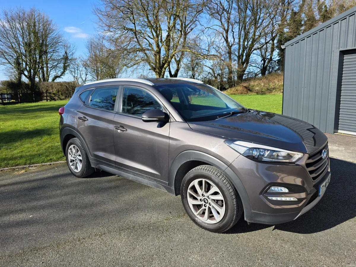 2017 Hyundai Tucson 1.7crdi Se Premium - Image 2