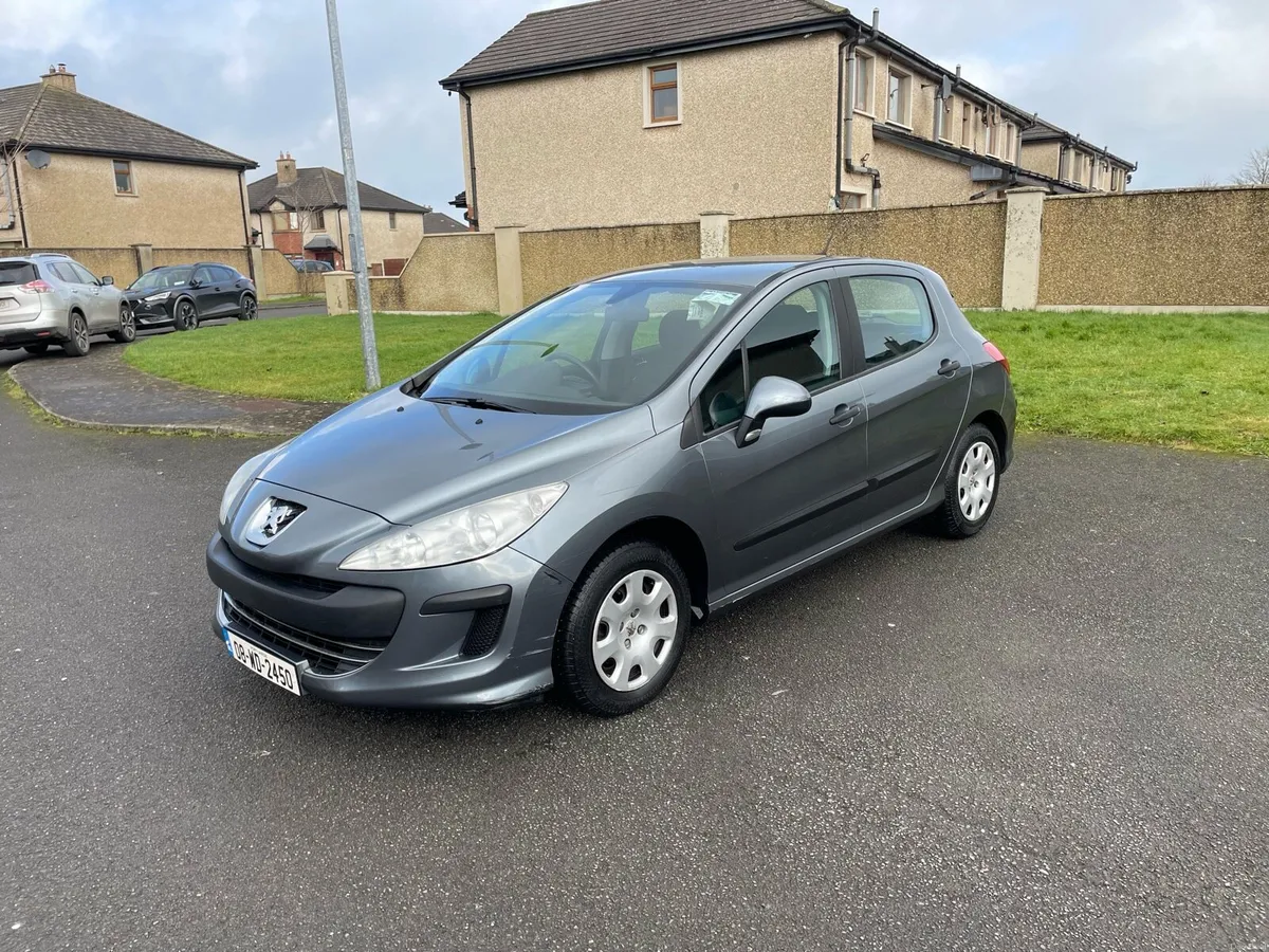 Peugeot 308 1.4 2008 - Image 2