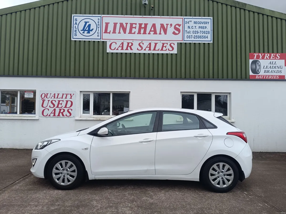 Hyundai i30 1.4 Petrol, low miles! Immaculate! - Image 2