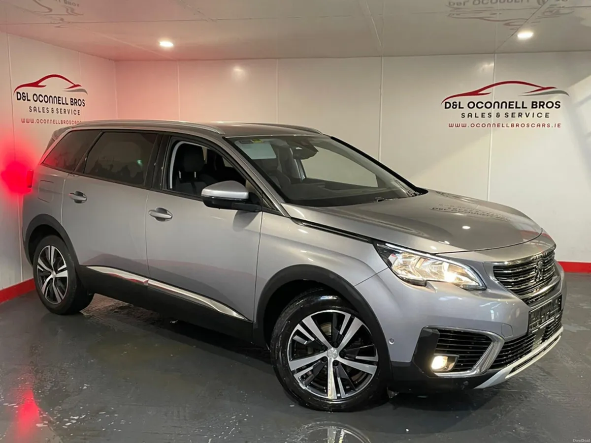 Peugeot 5008 ALLURE 1.5 BLUE HDI 130 6 6.2 4DR - Image 1